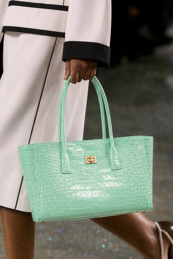 Leatherwork Embossing - SHELKSBAG Glanzende Tote Bag met Krokodillenprint,