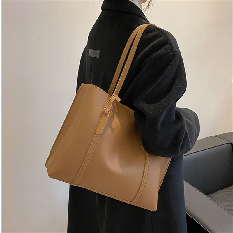 Klassieke zwarte handtas van k - Leatherwork Fasteners recensie en prijs